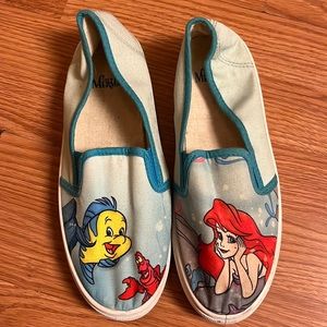 Little Mermaid slid on shoes. Fits womens 10! Worn once!